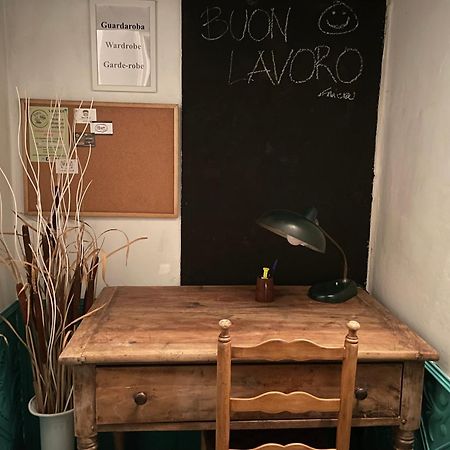 Appartamento Luminoso チリエ エクステリア 写真